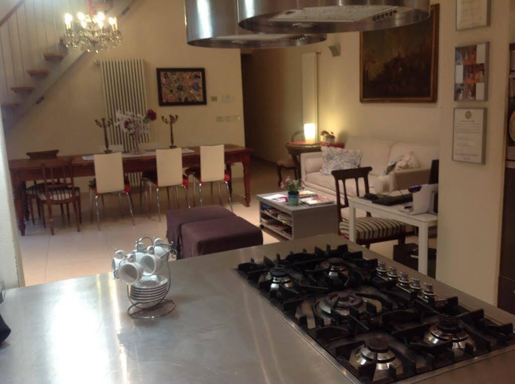Casa Ilaria Bed & Breakfast Болоня Екстериор снимка